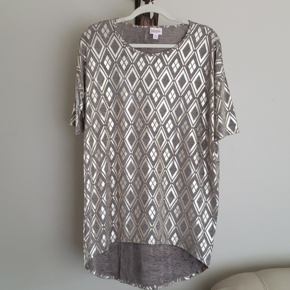 LuLaRoe Tops - Lularoe Elegant Irma